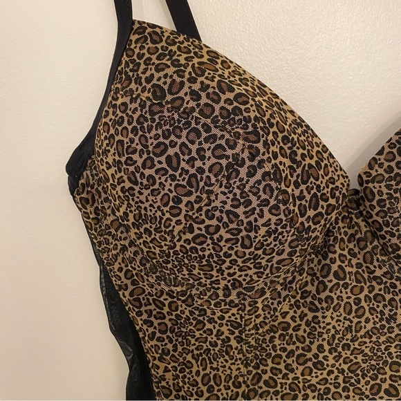 H&M leopard print and black Y2K Witchy corset Bustier women’s size 36 C(31) - Picture 5 of 11